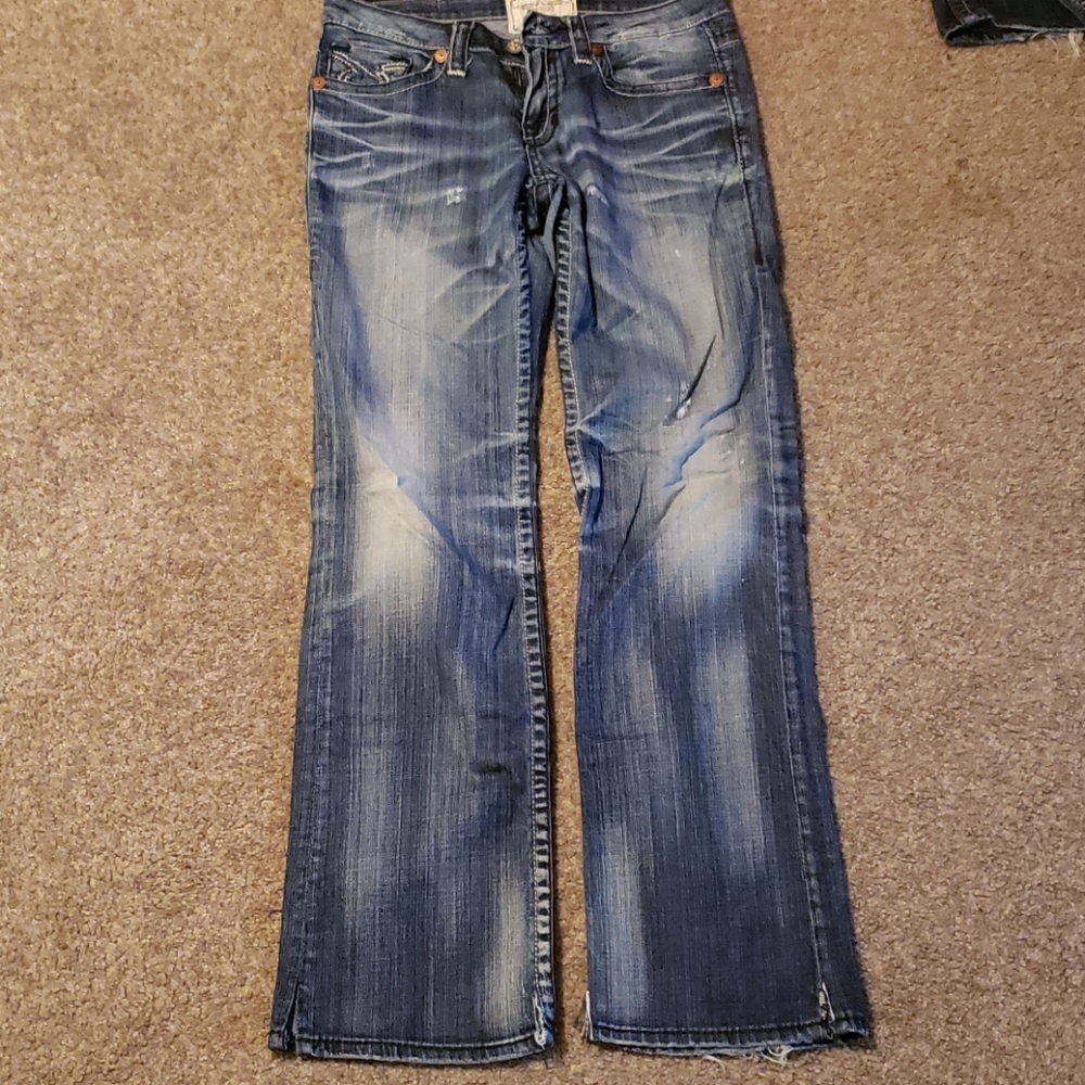 Jeans
